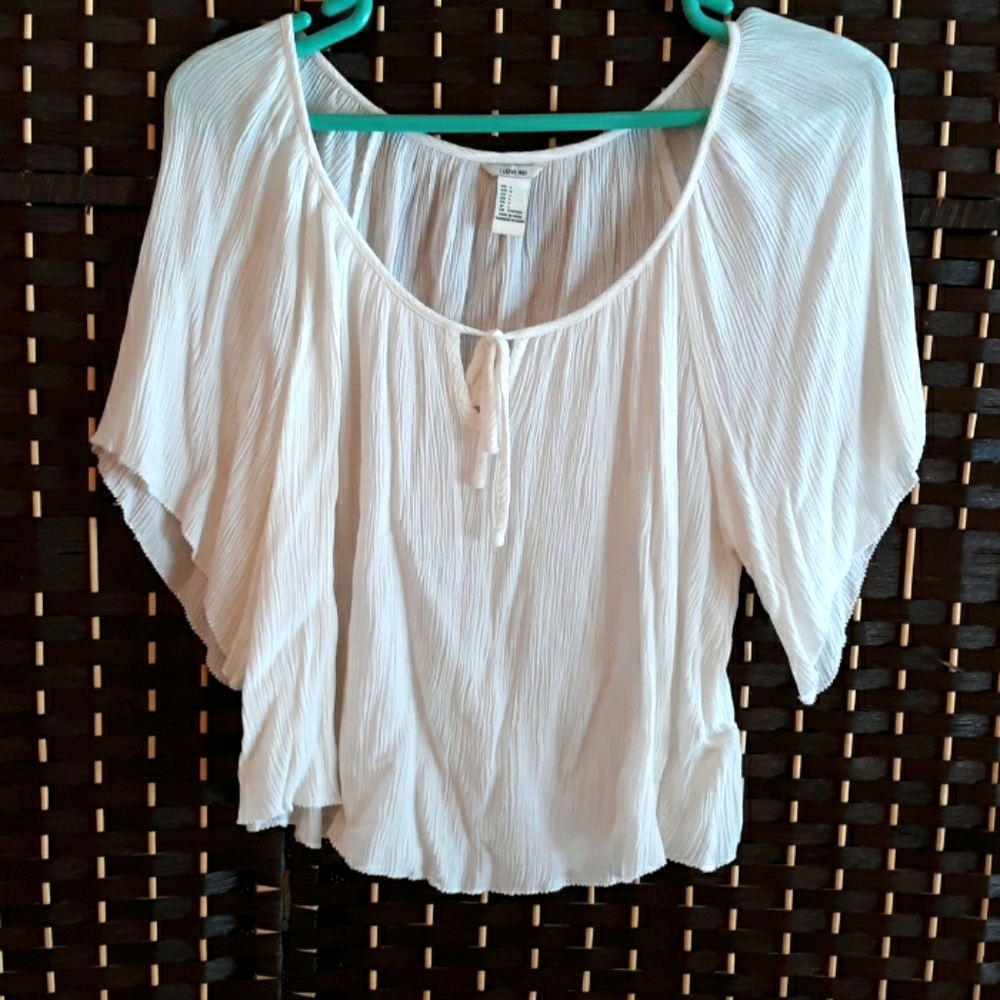 Light flowy crop top